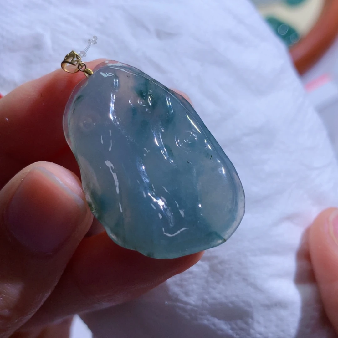 【闪购商品】翡翠未镶嵌吊坠(不含链) 9695