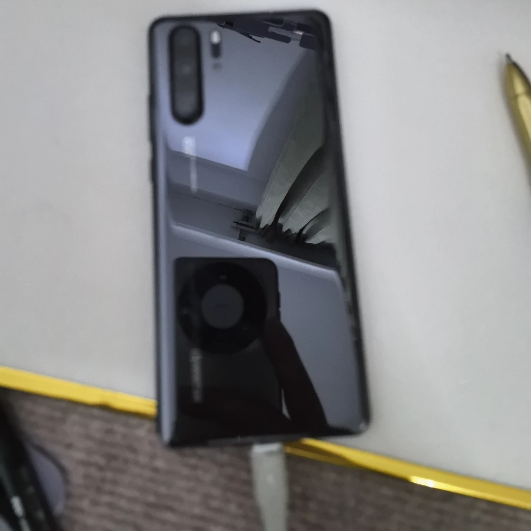 8新  试用于华为p30p的原装屏幕+主板+配件