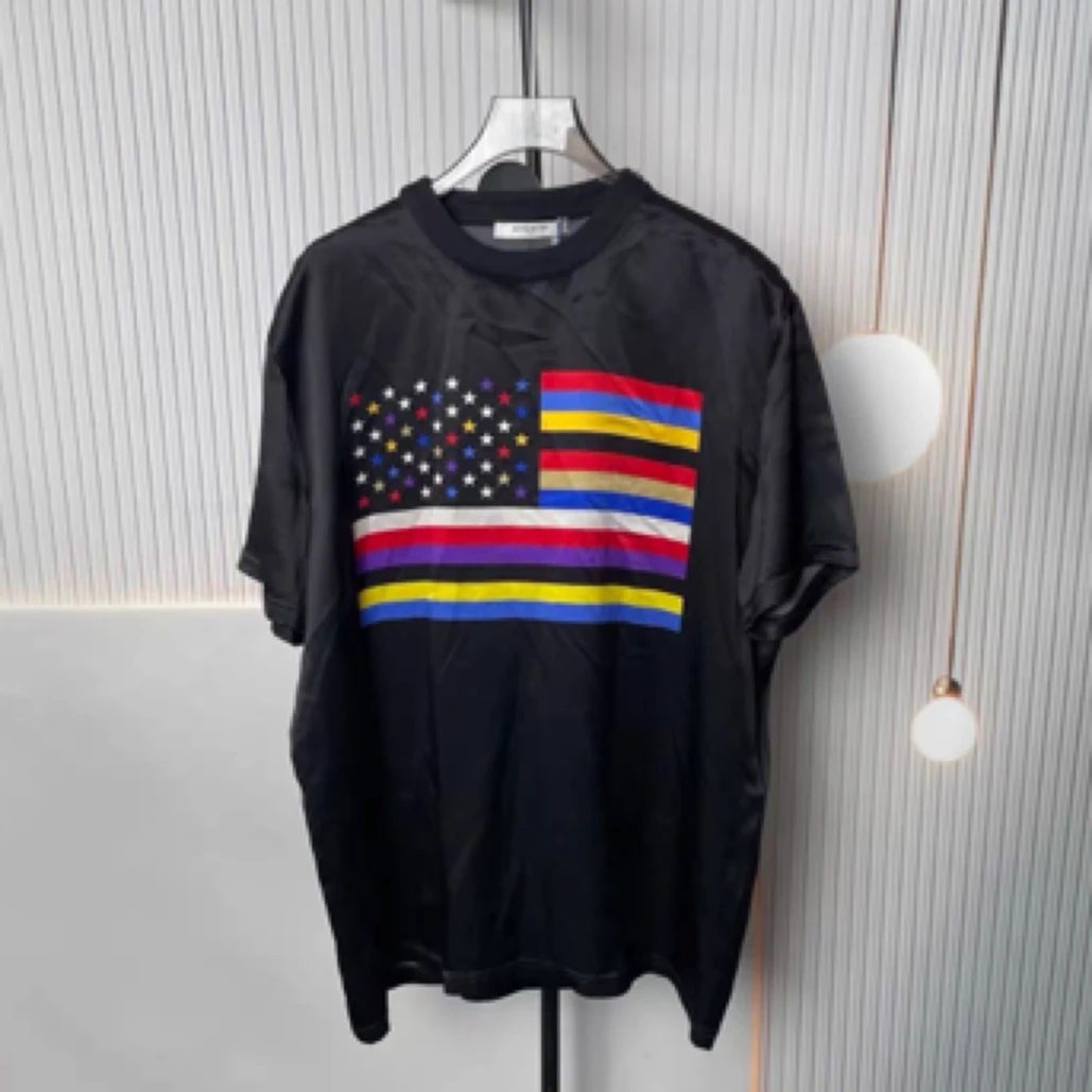 99新 Givenchy/纪梵希 黑色真丝短袖/S码/B01959