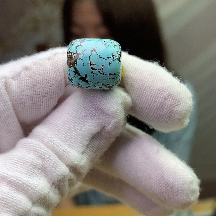 未镶嵌绿松石原矿