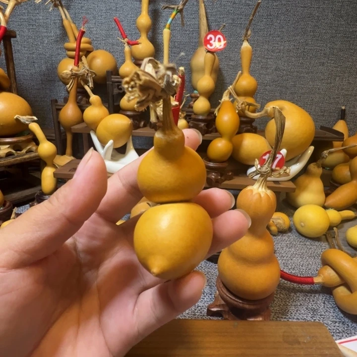 b***_葫芦葫芦的小可爱来啦