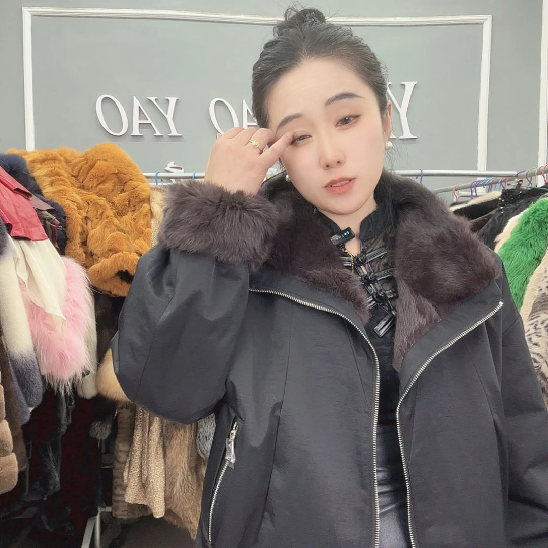 姚小妖家高端皮草