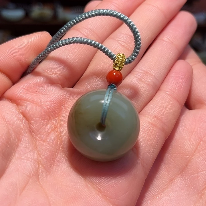 ****宝和田玉未镶嵌手链