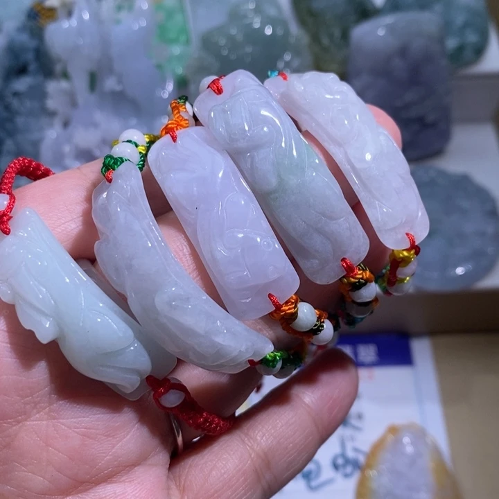 【闪购商品】翡翠挂件未镶嵌多样性发1