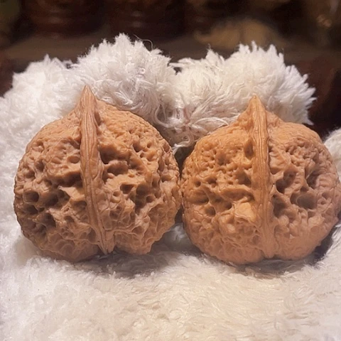 啊***福把件文玩核桃朱雀带彩40