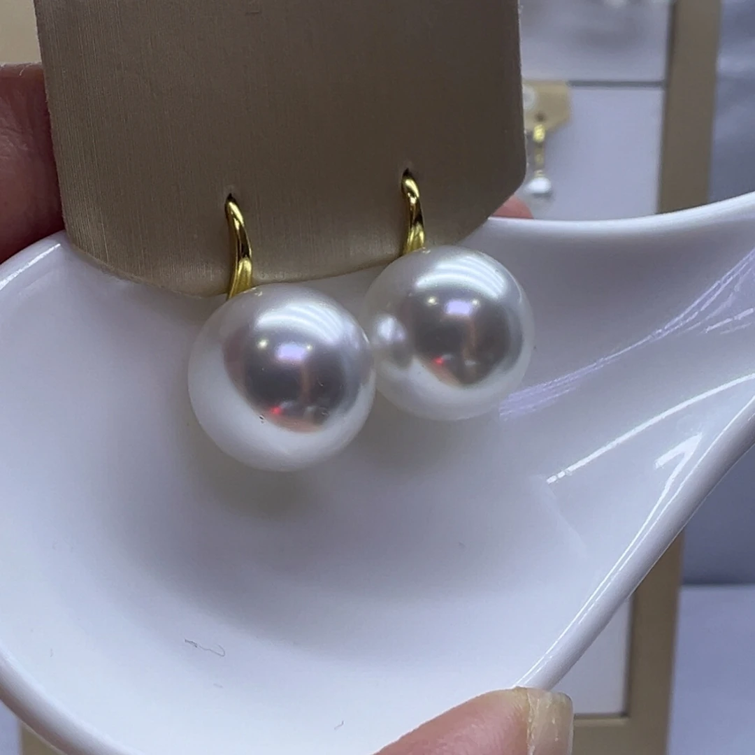 淡水珍珠银S925镶嵌耳饰