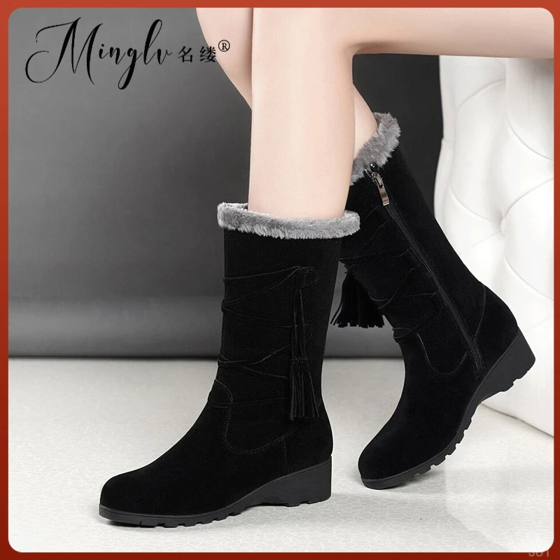 2025冬季新款时尚百搭轻奢超好看中筒防滑加绒加厚雪地靴