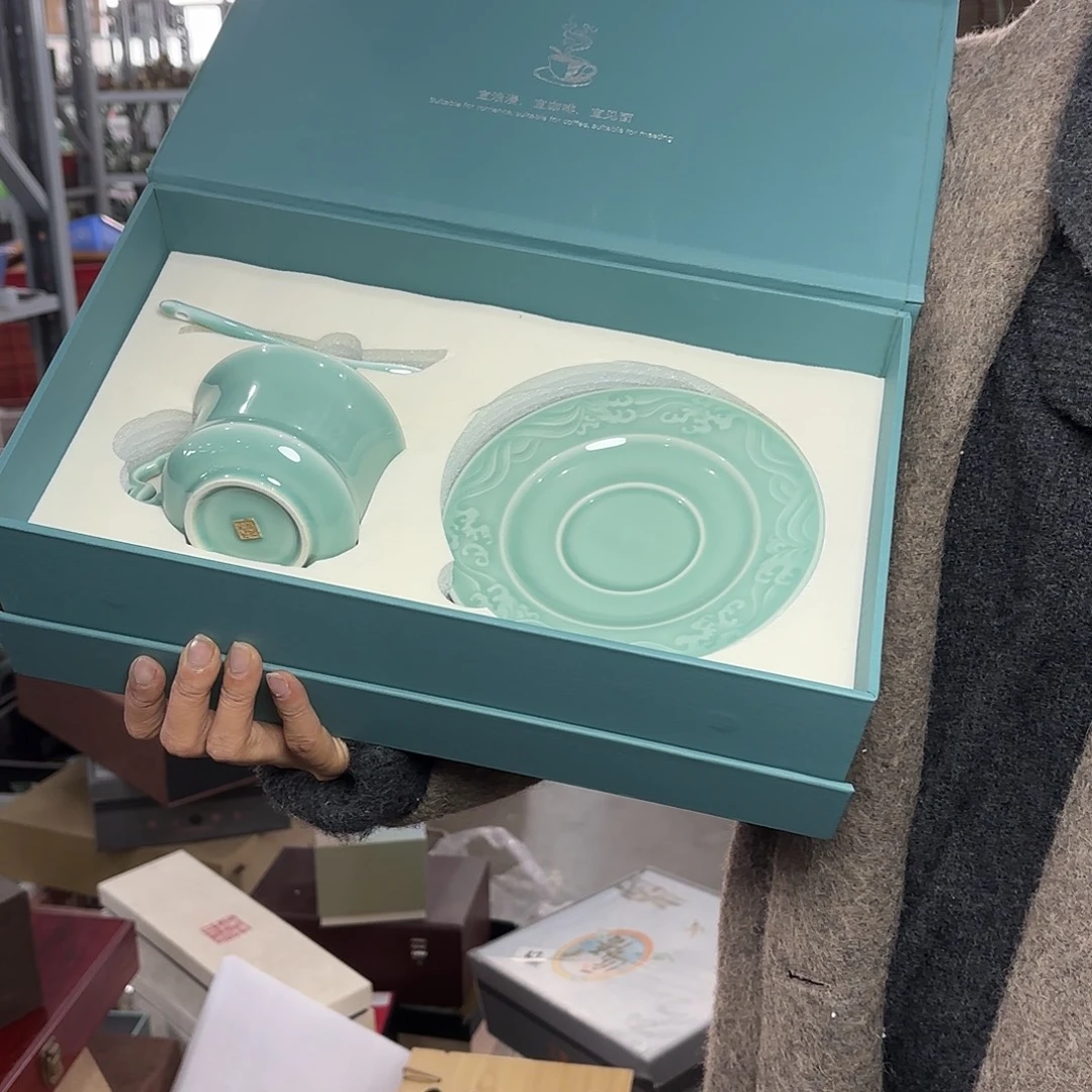 龙泉云间青瓷小米茶器