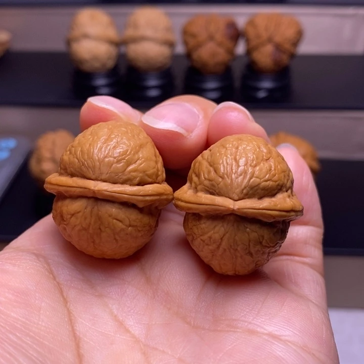 把件文玩核桃粗筋小屁桃17