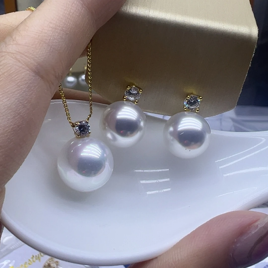 淡水珍珠18K金镶嵌吊坠(赠链)