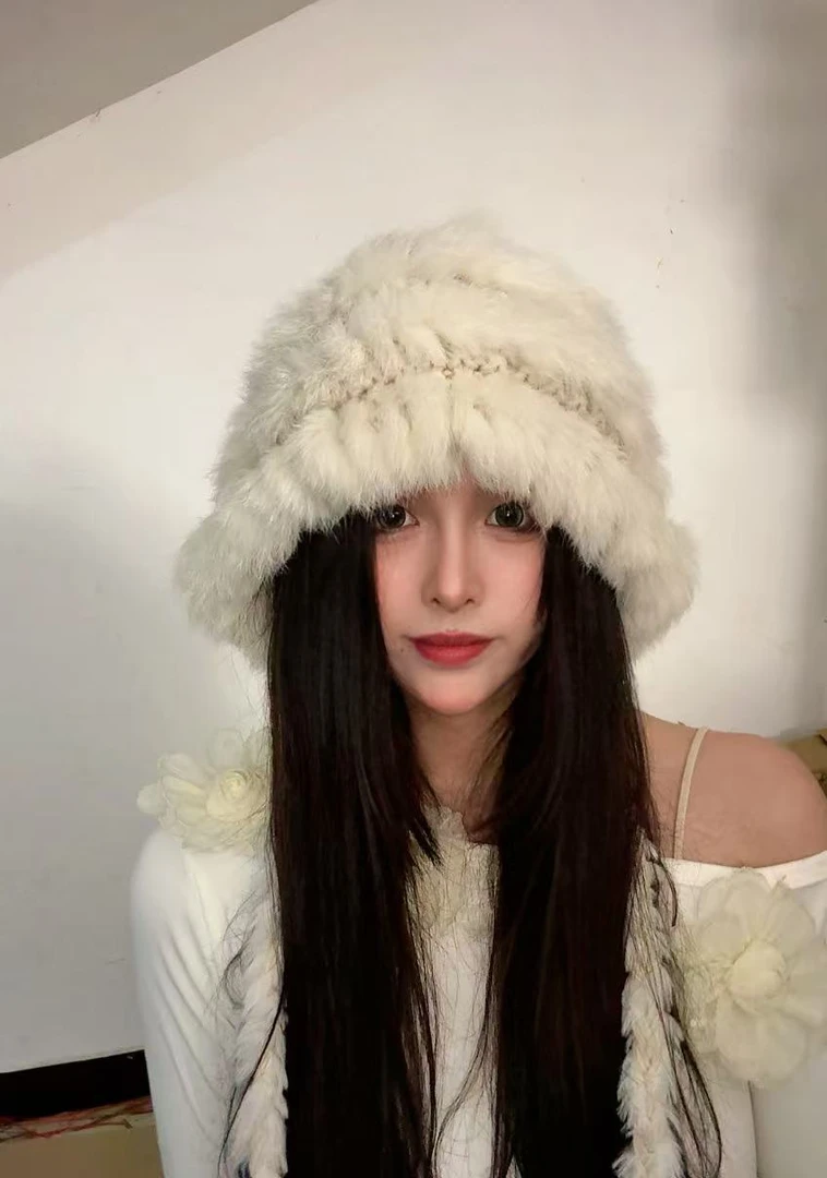 帽子女秋冬新款加厚防寒毛线帽网红显脸小护耳辫子开叉毛毛帽