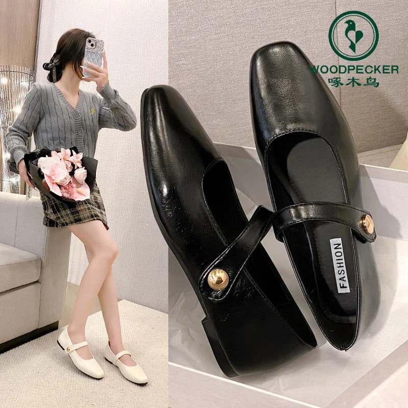 啄木鸟法式复古玛丽珍女鞋春季新款外穿小金扣浅口单鞋通勤小皮鞋