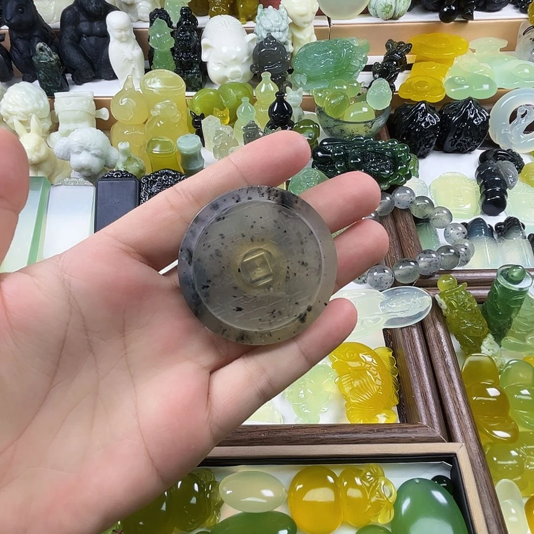 未镶嵌岫玉吊坠(不含链)