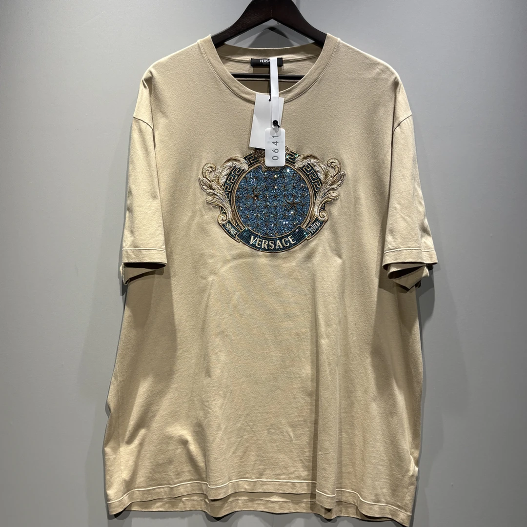 未使用 VERSACE/范思哲 SS25主线美杜莎亮片短袖/99新/5xl/0641
