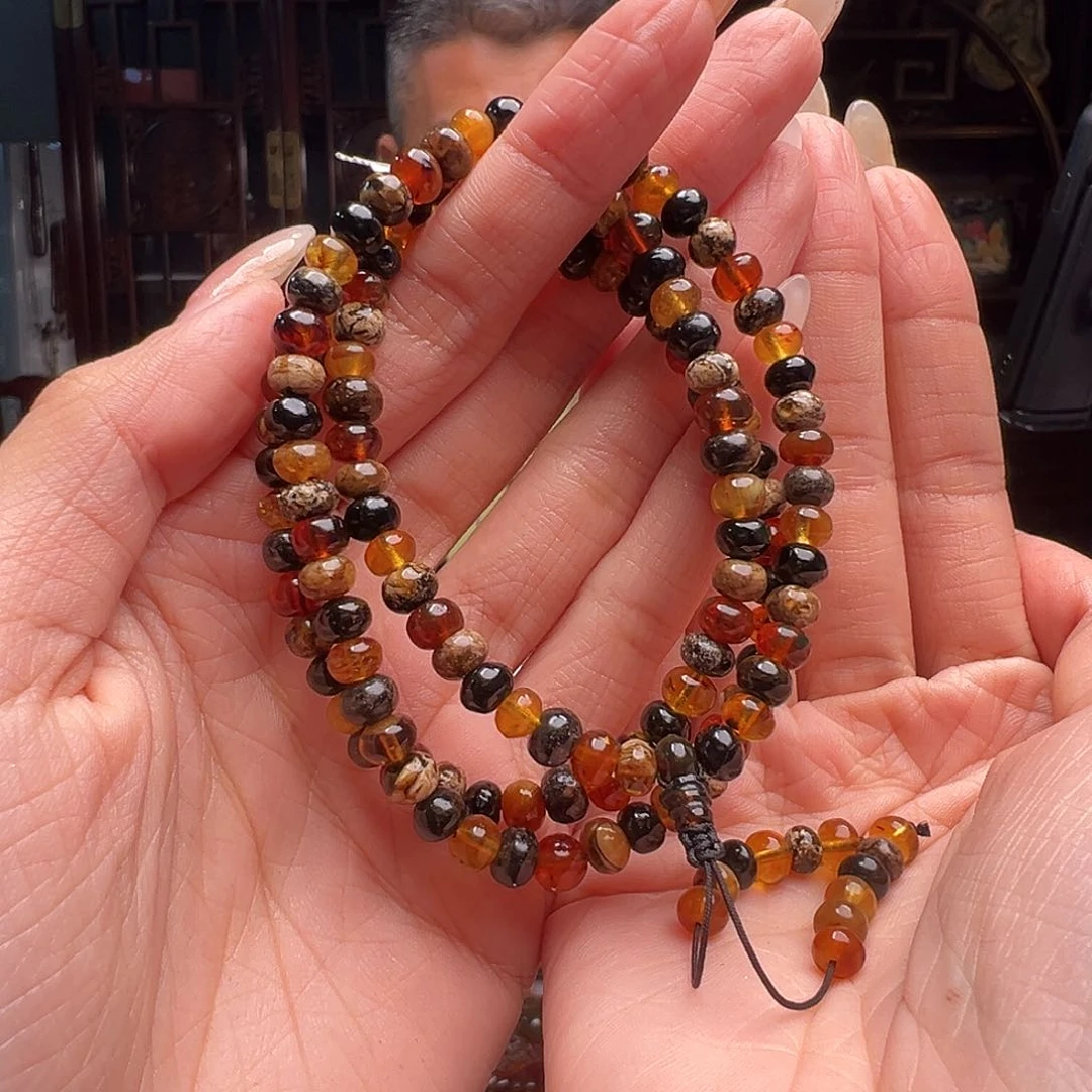 琥珀裸石未镶嵌米***3抚顺琥珀10248-1。5mm