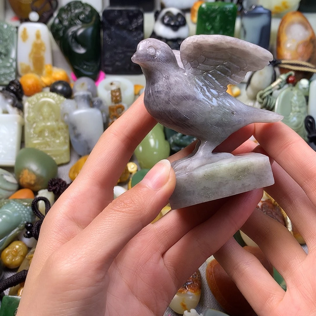 未镶嵌和田玉摆件