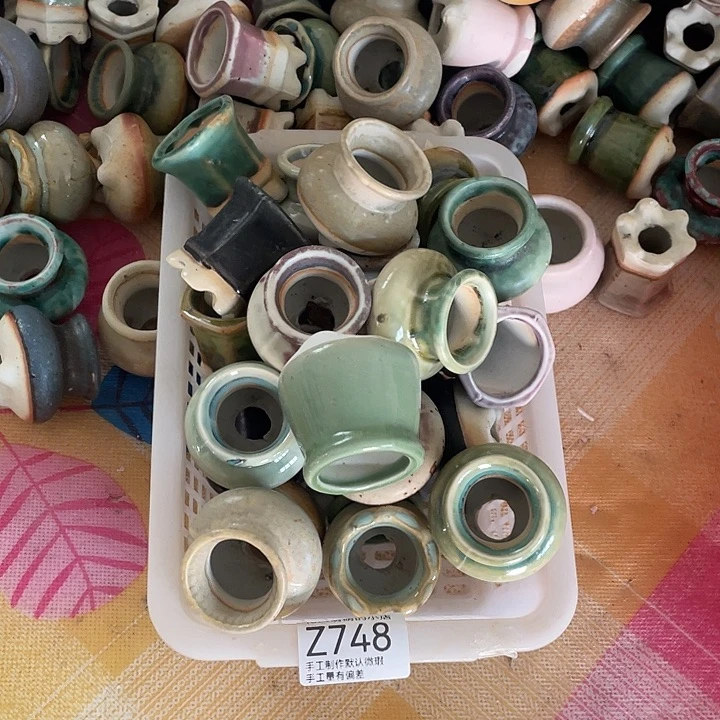 花盆紫砂748瑕疵品口径3厘米左右
