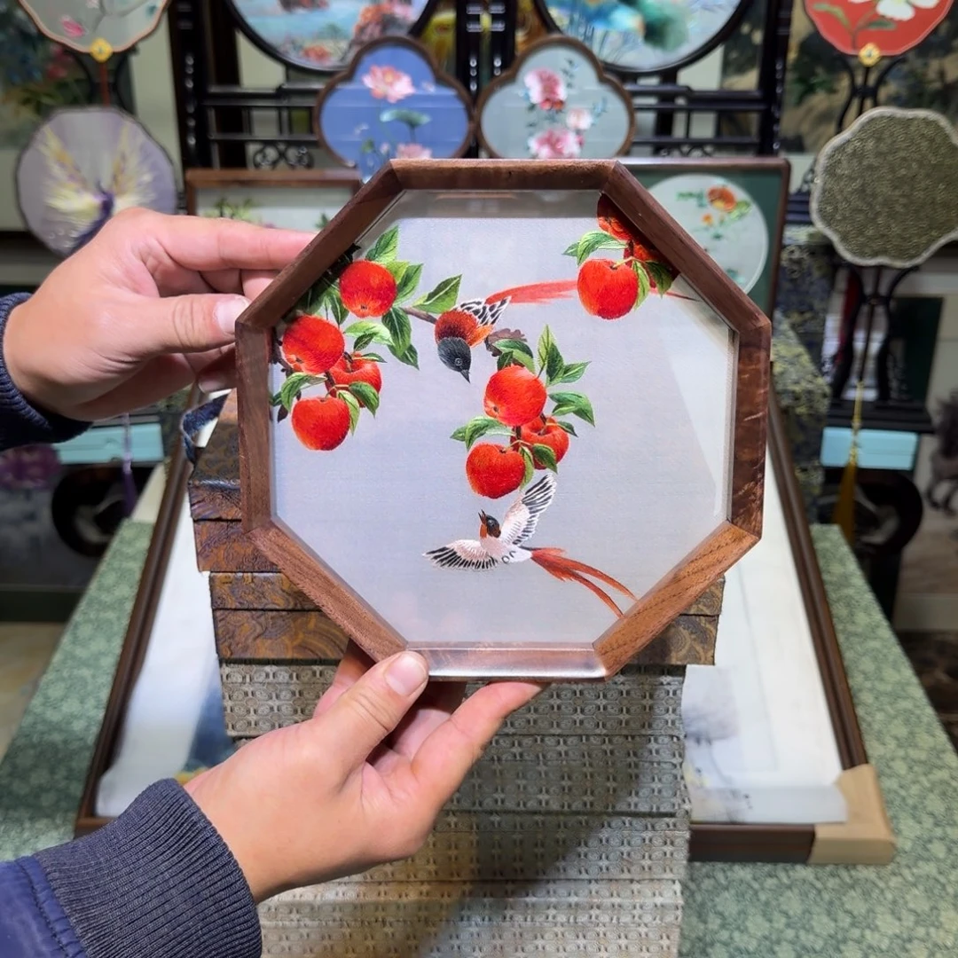 刺绣手工苏绣工艺制作技艺精湛