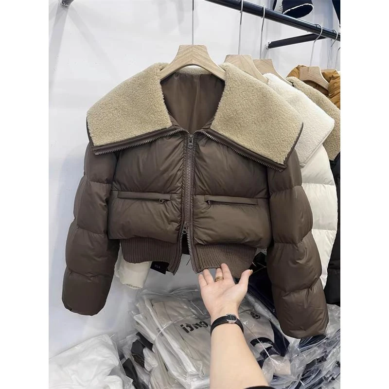 羽绒棉女短款2025新款羊羔毛拼接大翻领小个子设计感秋冬气质外套