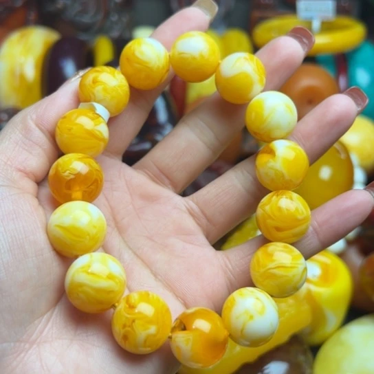 琥珀手串未镶嵌蜜蜡