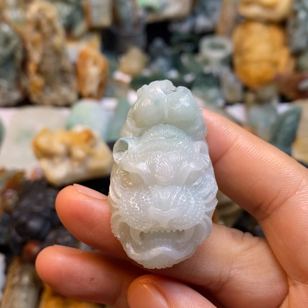 定制翡翠未镶嵌特色37