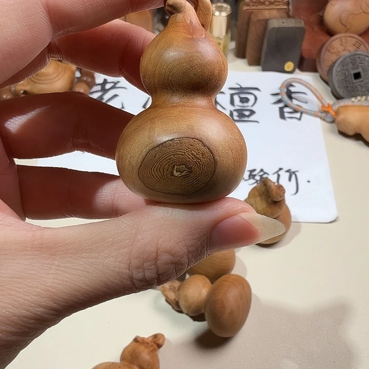 檀香木印度老山檀香大龙头葫芦大瑕疵