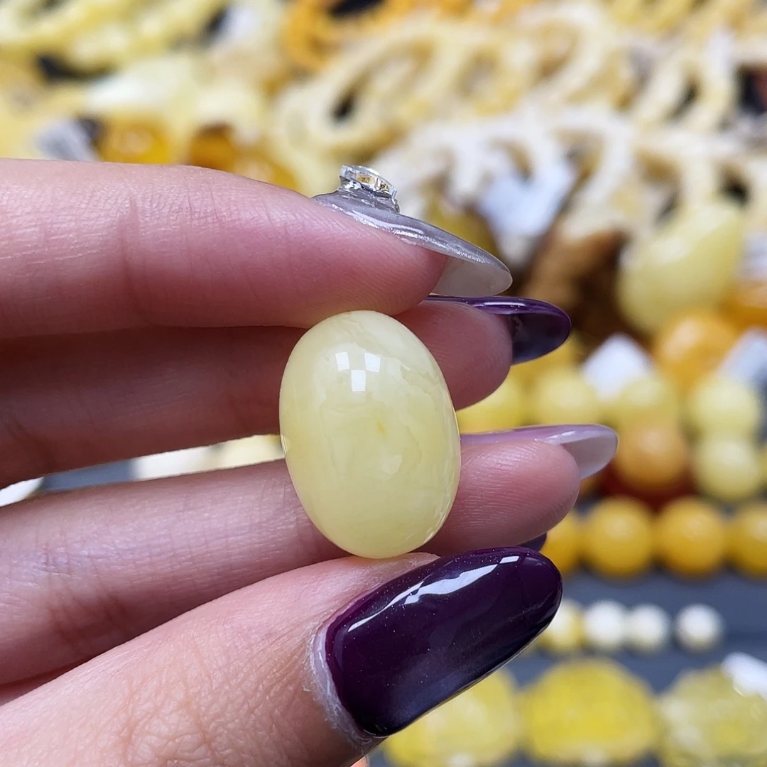 琥珀未镶嵌裸石19.8*14.2mm蜜蜡枣珠