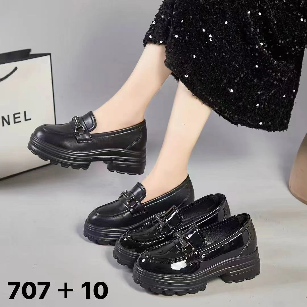 70710厚底学院英伦风乐福鞋