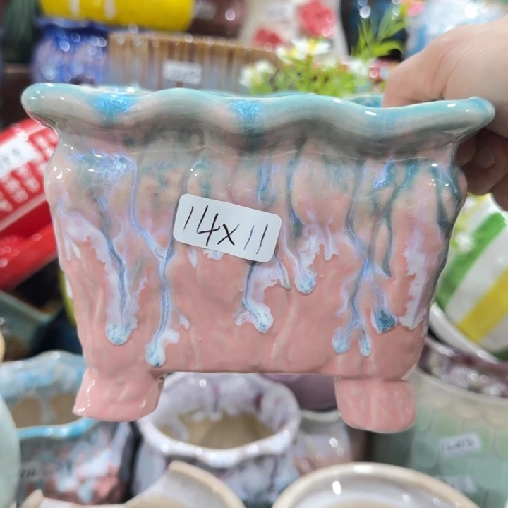 凑9块包邮，有孔，花盆