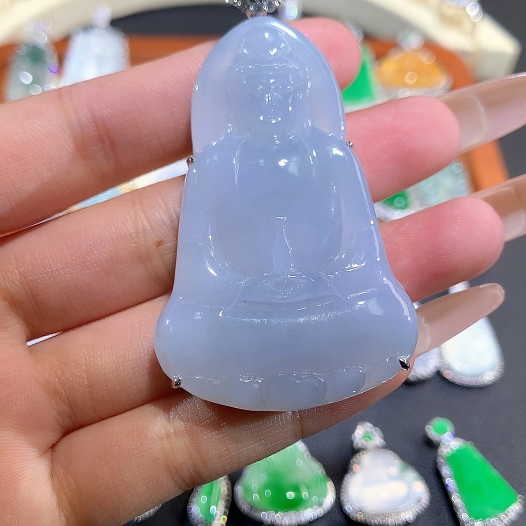 翡翠18K金镶嵌颈饰紫罗兰观音