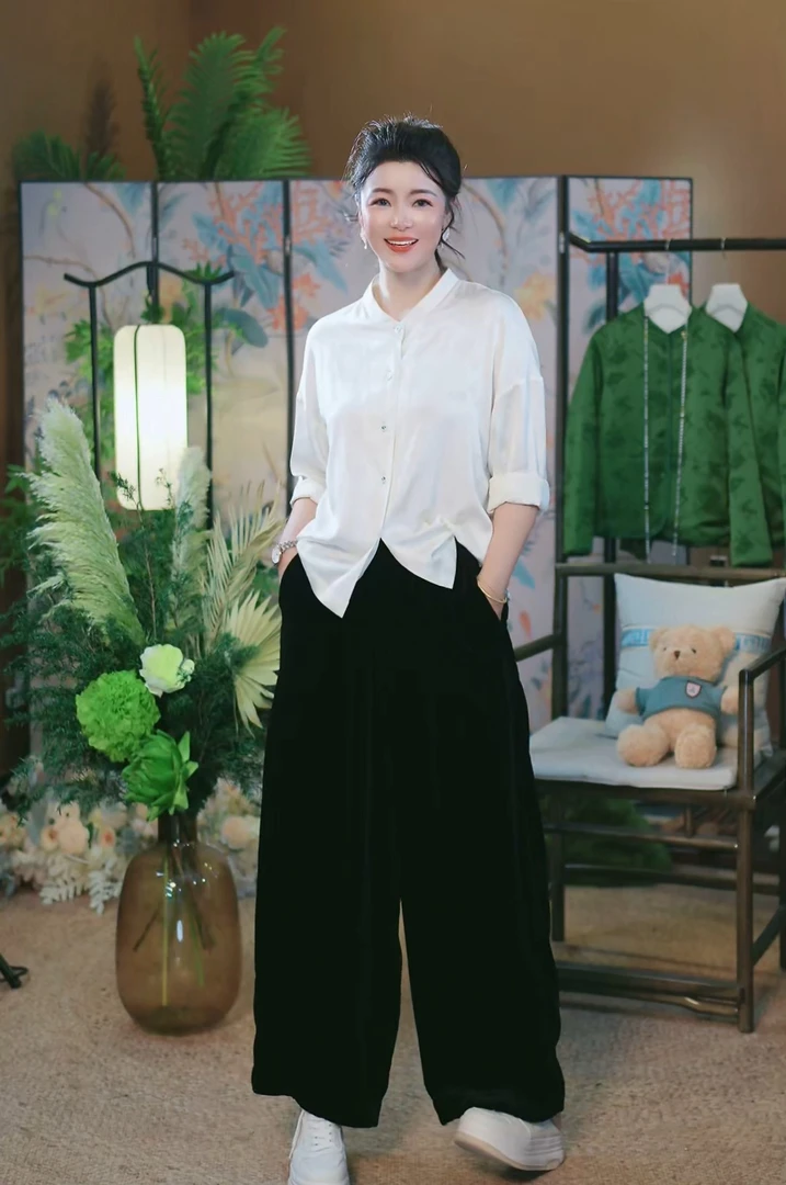 杯子家《丝绒休闲裤》早秋新品亲肤透气百搭显瘦