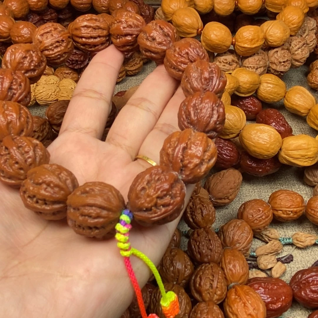 很***呀文玩核桃吊坠粗筋八棱文玩个桃