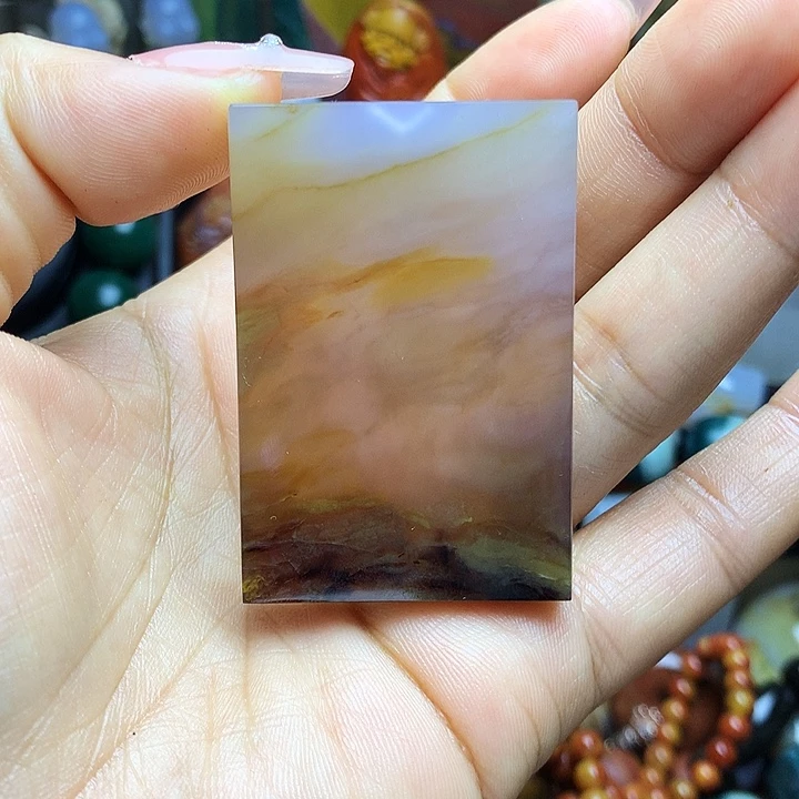 硅化玉未镶嵌吊坠(不含链)冰种无事牌