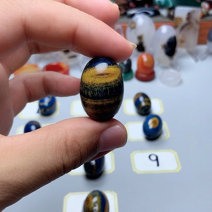 玛瑙/玉髓颈饰未镶嵌会**鱼