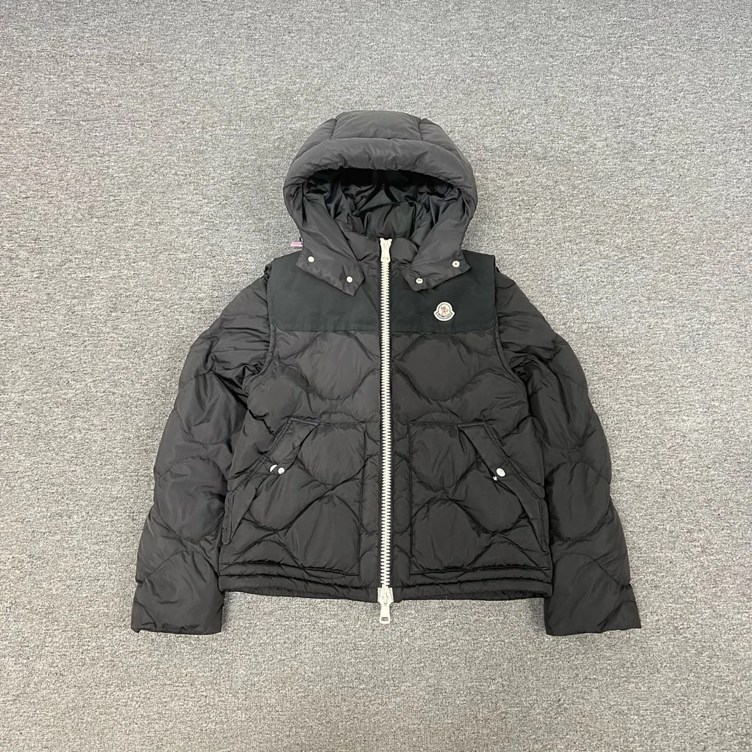 99新 MONCLER 蒙口 拼接羽绒服2码 袖子可拆