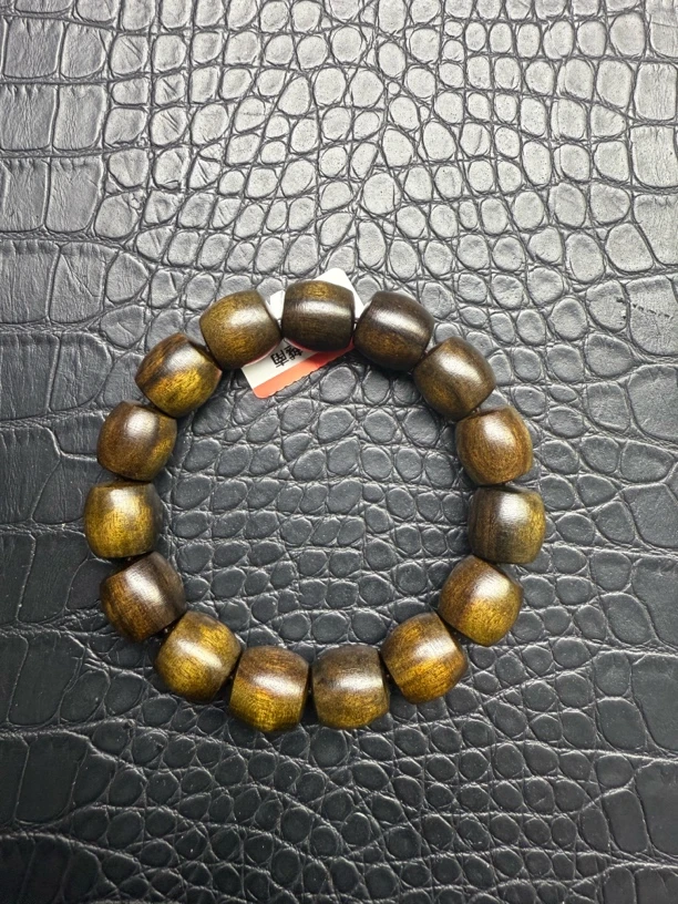 B705龙二文玩海南沉