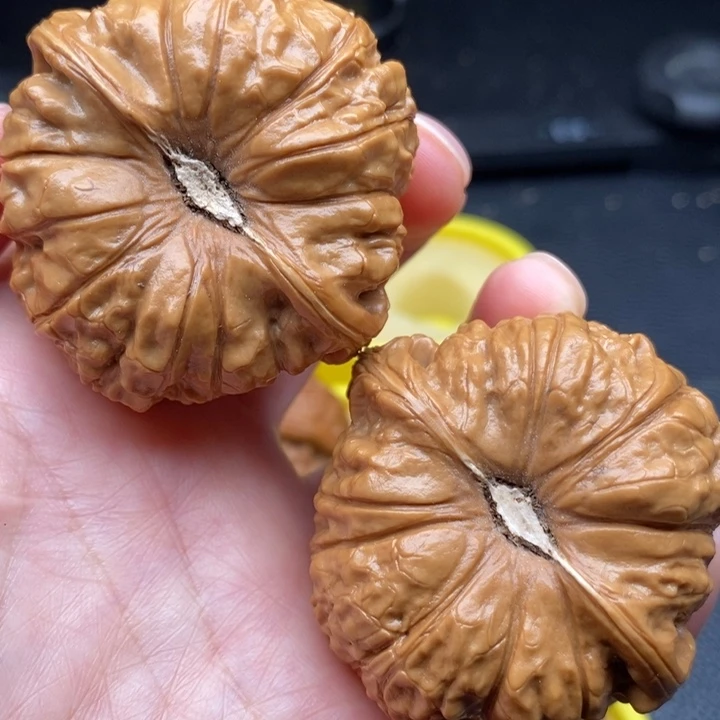 文玩核桃吊坠南瓜墩48