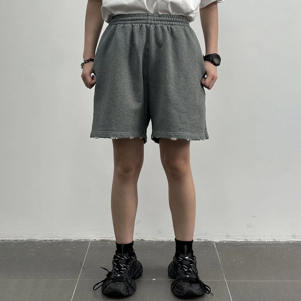2025年夏季新款美式潮牌纯色简约磨破运动短裤痞帅花灰裤子DK1044