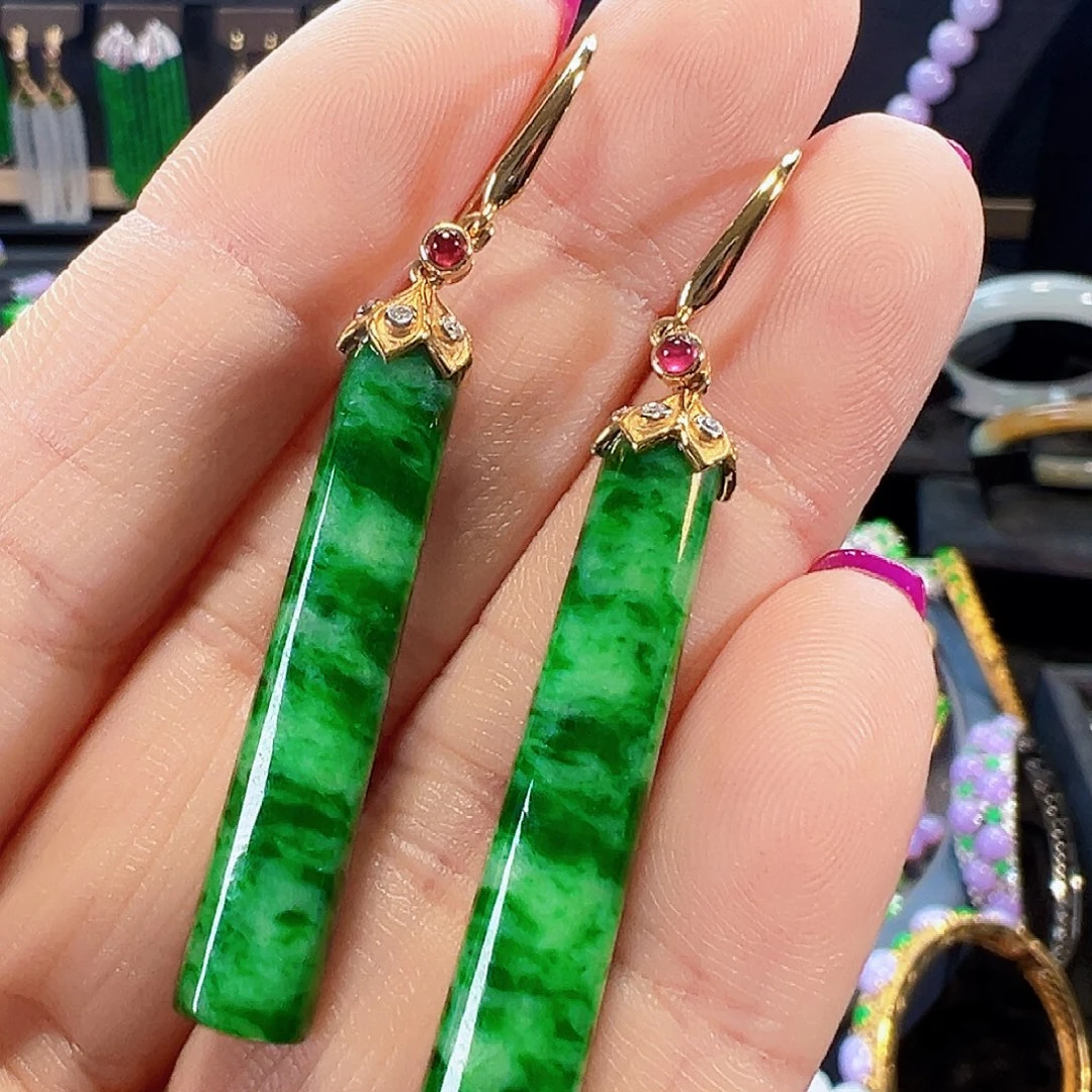 翡翠18K金镶嵌耳饰签收后24小时鉴赏期