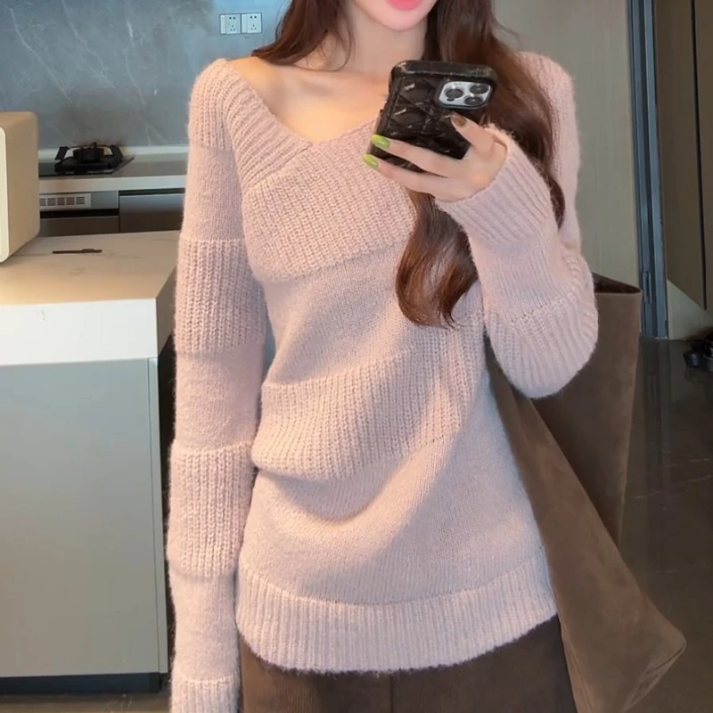 【 淡颜天菜】2025秋冬新款百搭韩系斜肩毛针织上衣LK2507492