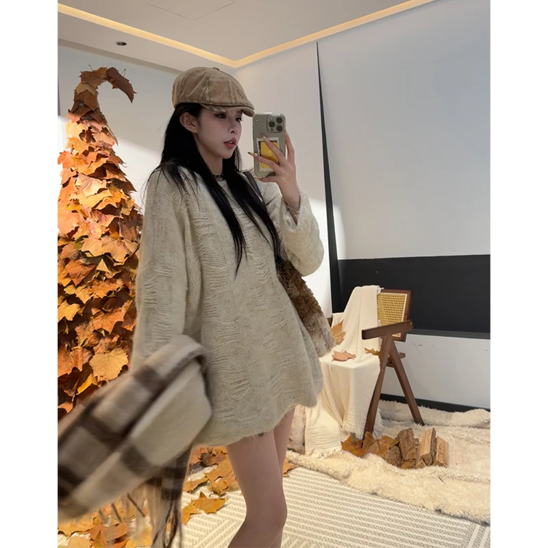 孙妍圣诞新款【洛米毛衣】软糯宽松圆领套头肌理感别致毛衣女