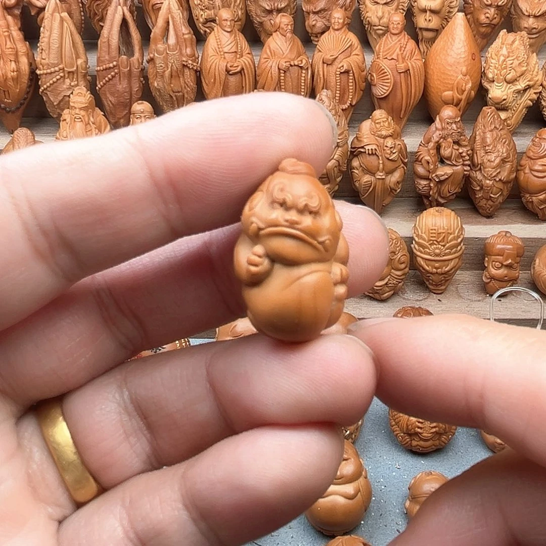 橄榄核吊坠17貔恘福利