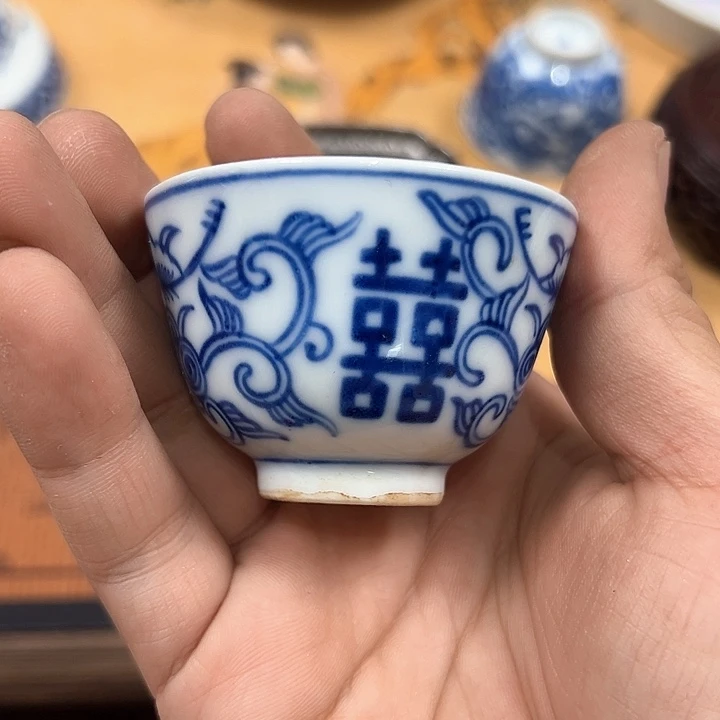 摆件瓷器迪拉去你很困难