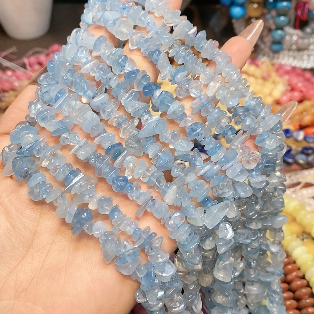 玛瑙/玉髓散珠天然海蓝宝随型一条