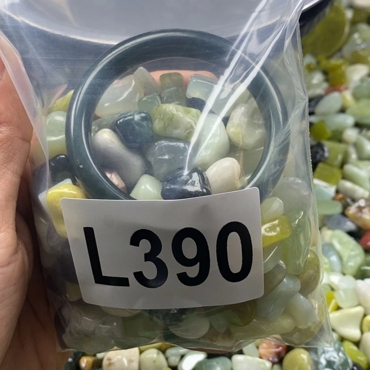 蛇纹石玉鱼缸石未镶嵌