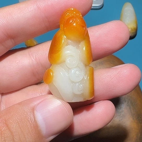 未镶嵌和田玉车挂