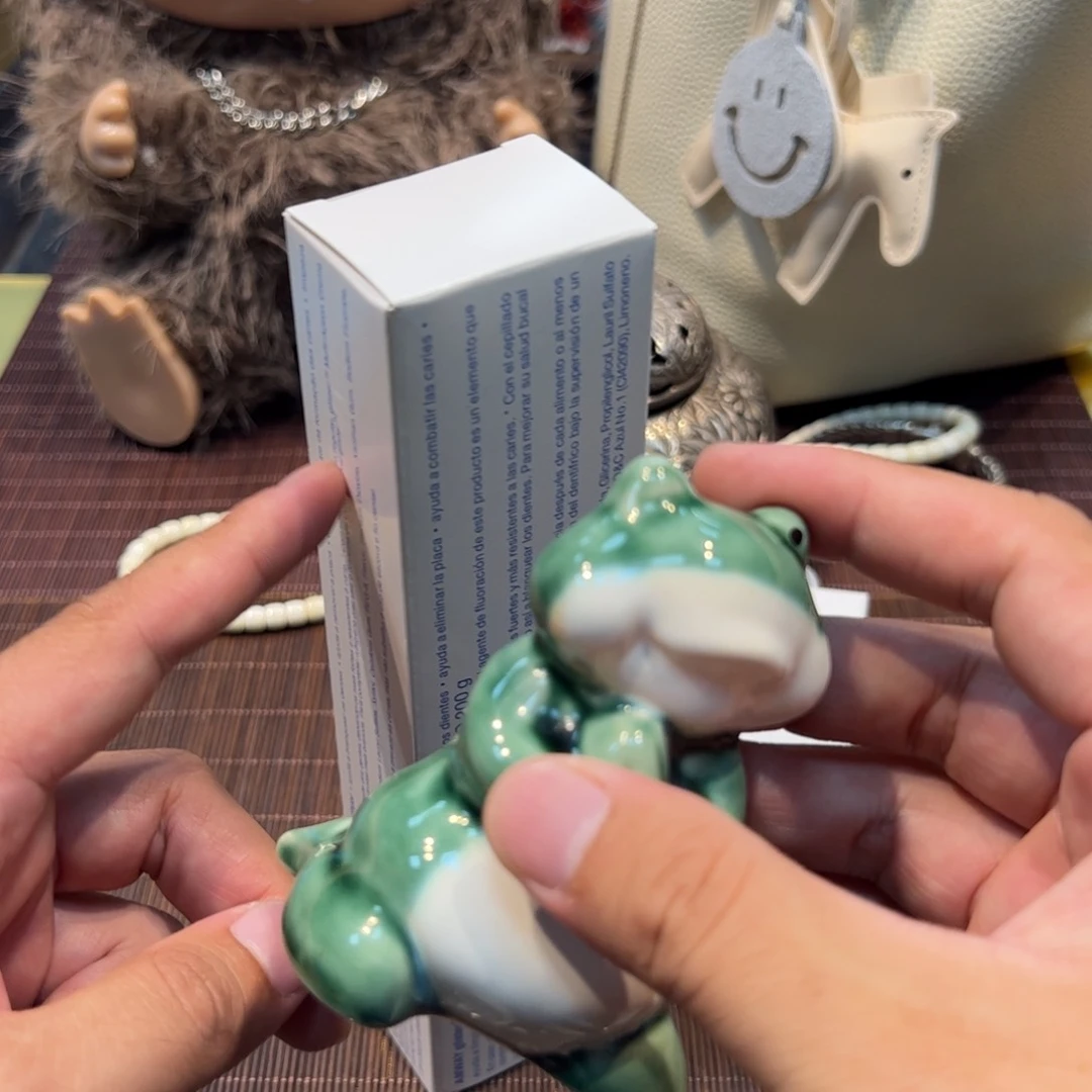 紫砂瓷器瓷器瓷器瓷器