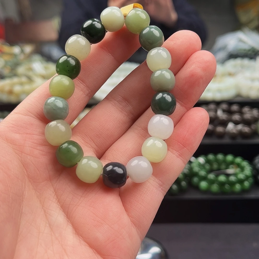 和田玉手串未镶嵌