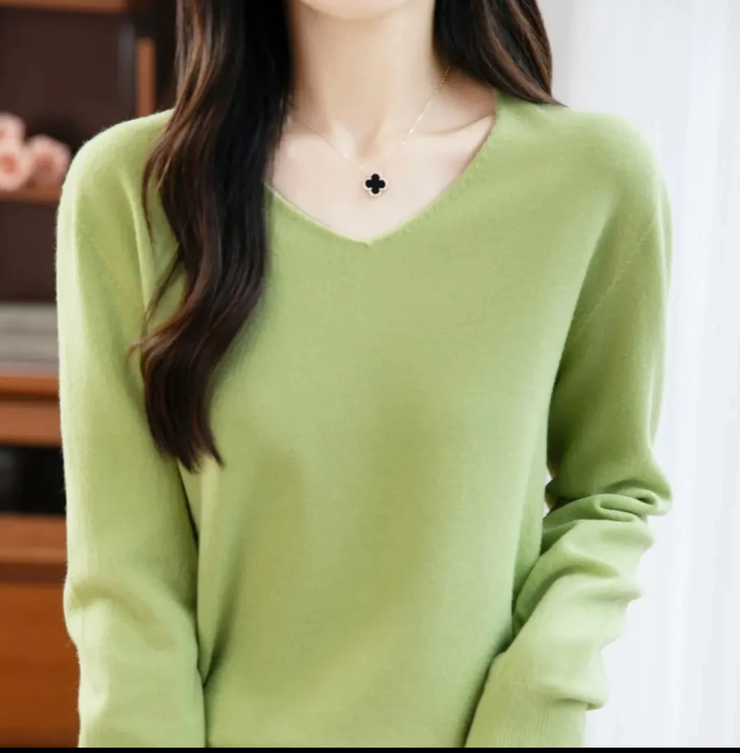 秋季2025新款韩版长袖V领套头内搭打底针织衫宽松毛衣上衣