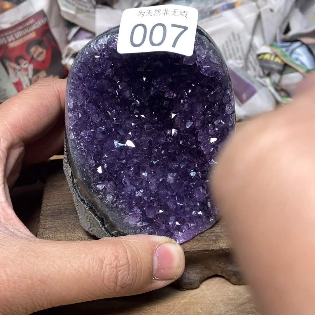 紫晶天然水晶摆件未镶嵌